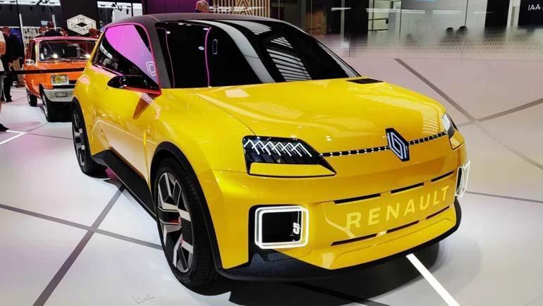 Renault Grup 7 dünya prömiyeriyle Paris'te