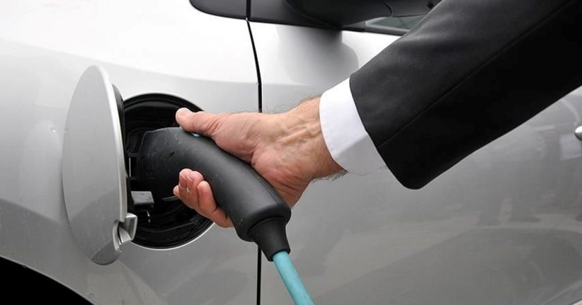 AB'den Çin'de üretilen elektrikli otomobillere ek vergi